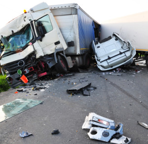 IN-truck-accident--e1439883847616